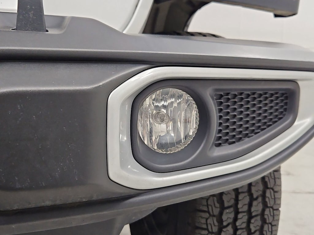 Thumbnail: 2021 Jeep Wrangler - 7