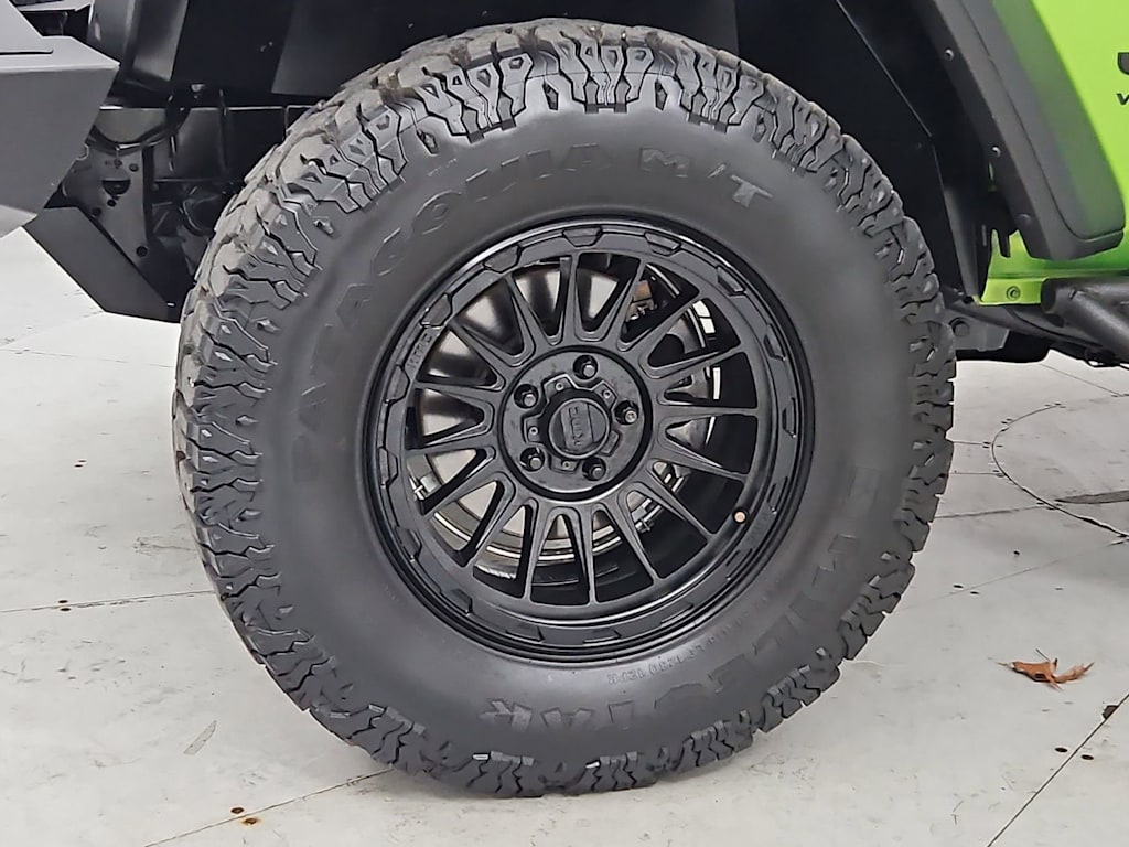 Thumbnail: 2019 Jeep Wrangler - 7
