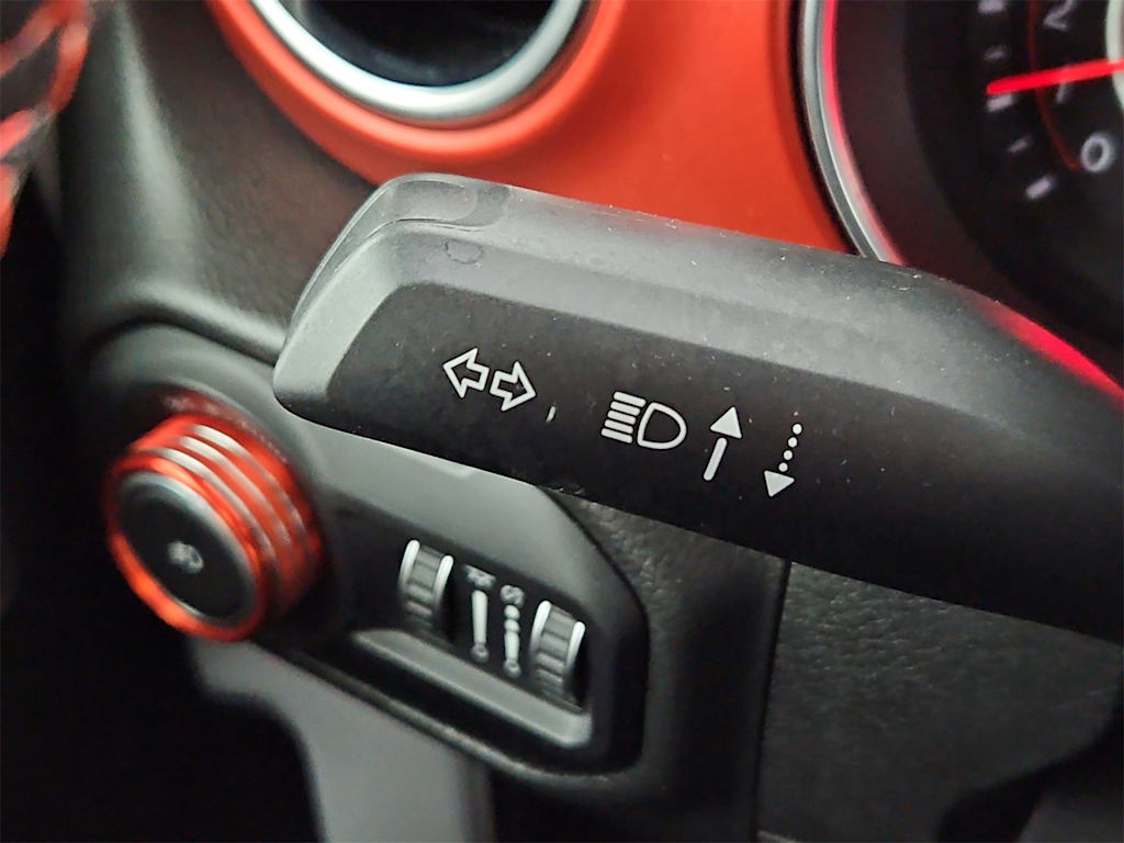 Thumbnail: 2021 Jeep Wrangler - 31