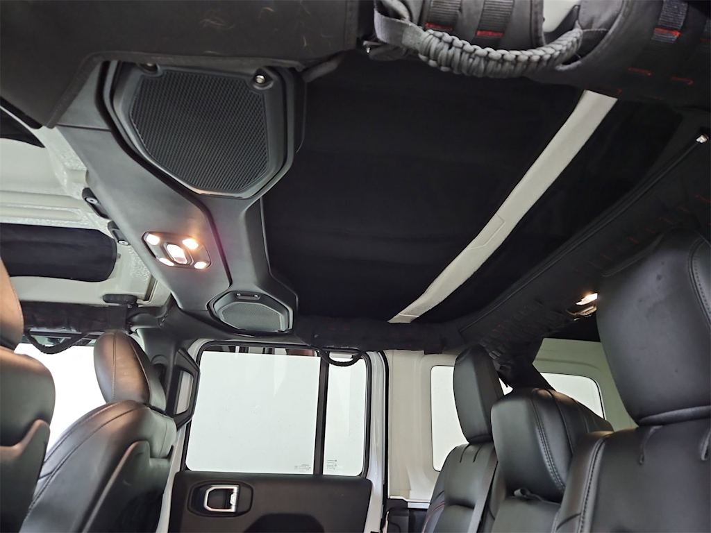 Thumbnail: 2021 Jeep Wrangler - 27