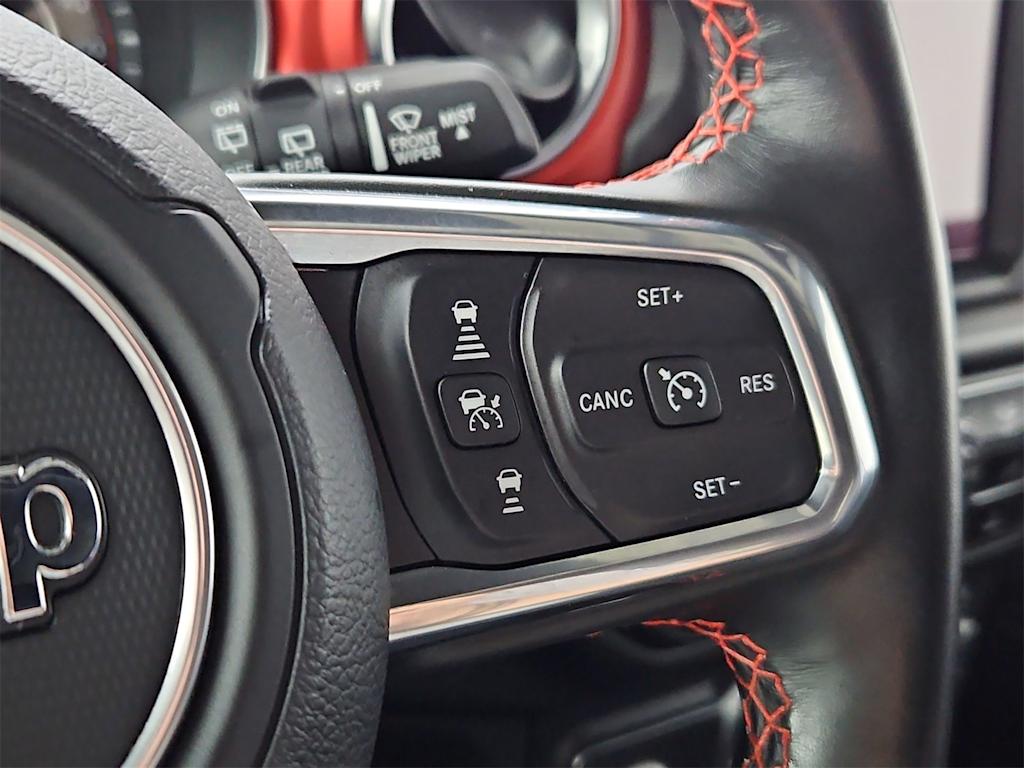 Thumbnail: 2021 Jeep Wrangler - 29