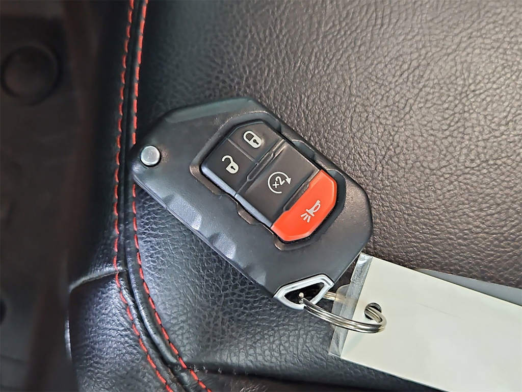 Thumbnail: 2021 Jeep Wrangler - 18