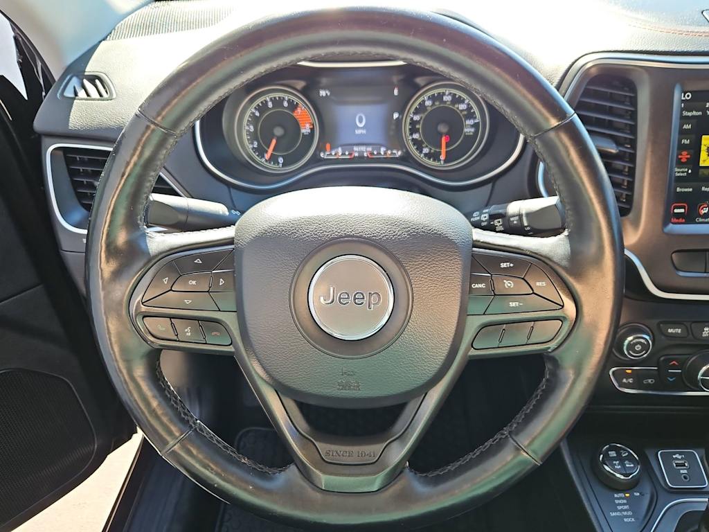 Thumbnail: 2020 Jeep Cherokee - 13