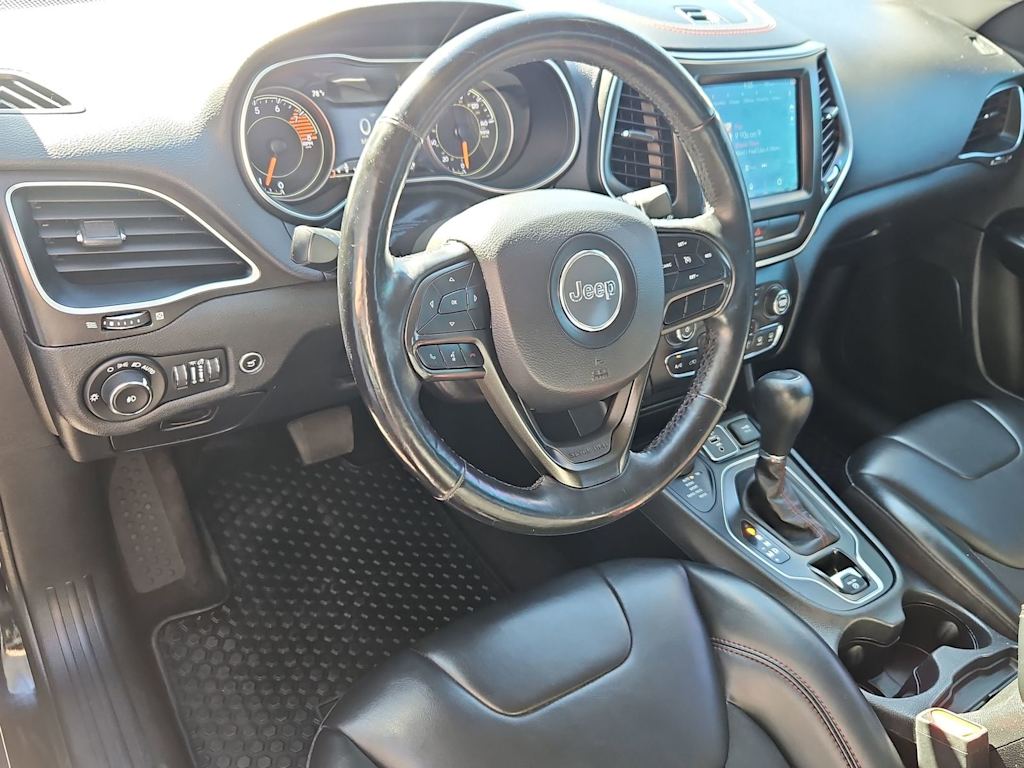 Thumbnail: 2020 Jeep Cherokee - 2