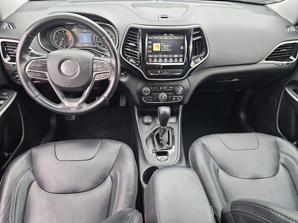 Thumbnail: 2019 Jeep Cherokee - 10