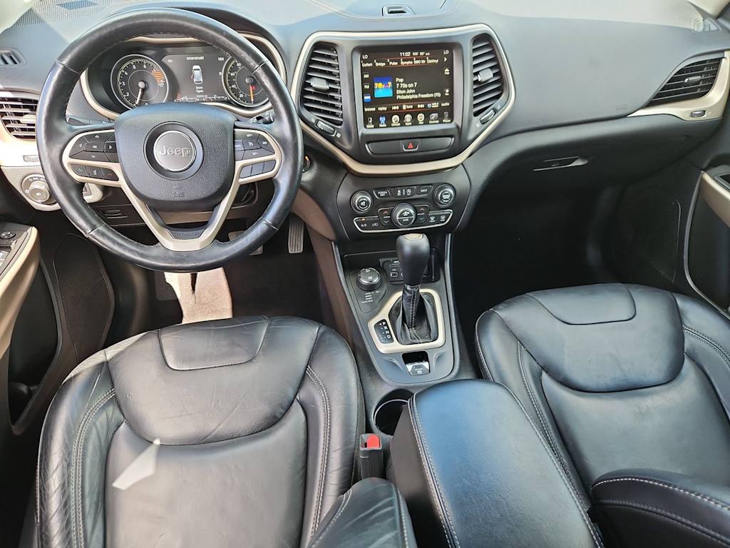 Thumbnail: 2017 Jeep Cherokee - 9