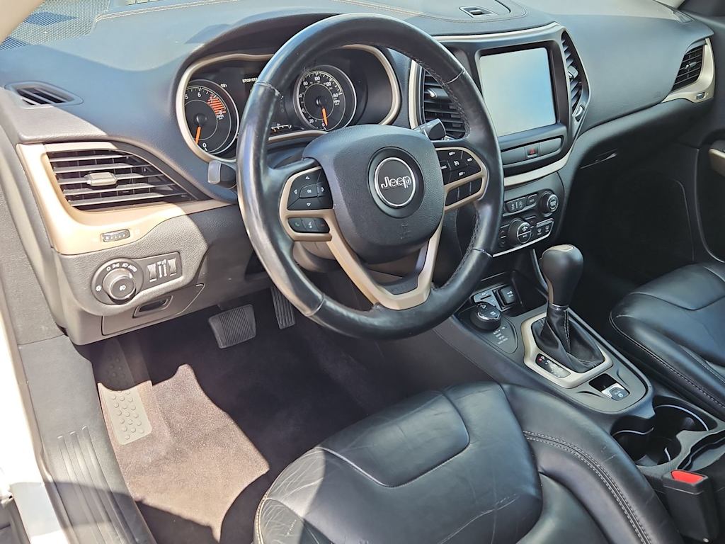 Thumbnail: 2017 Jeep Cherokee - 2