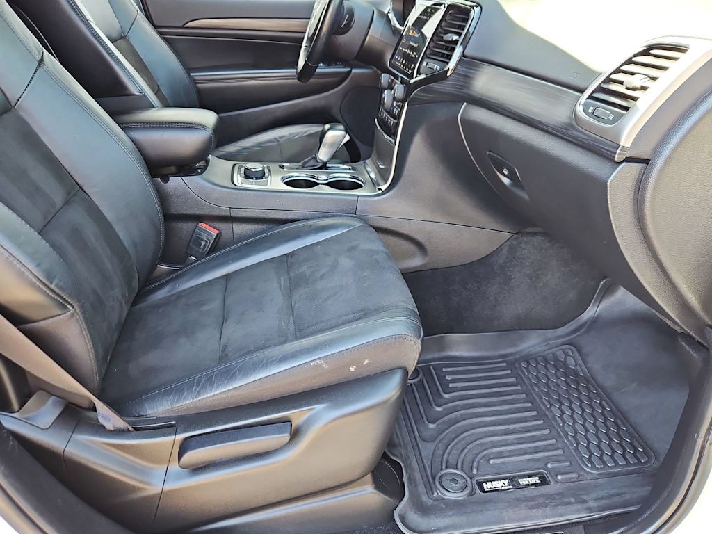 Thumbnail: 2022 Jeep Grand Cherokee - 12