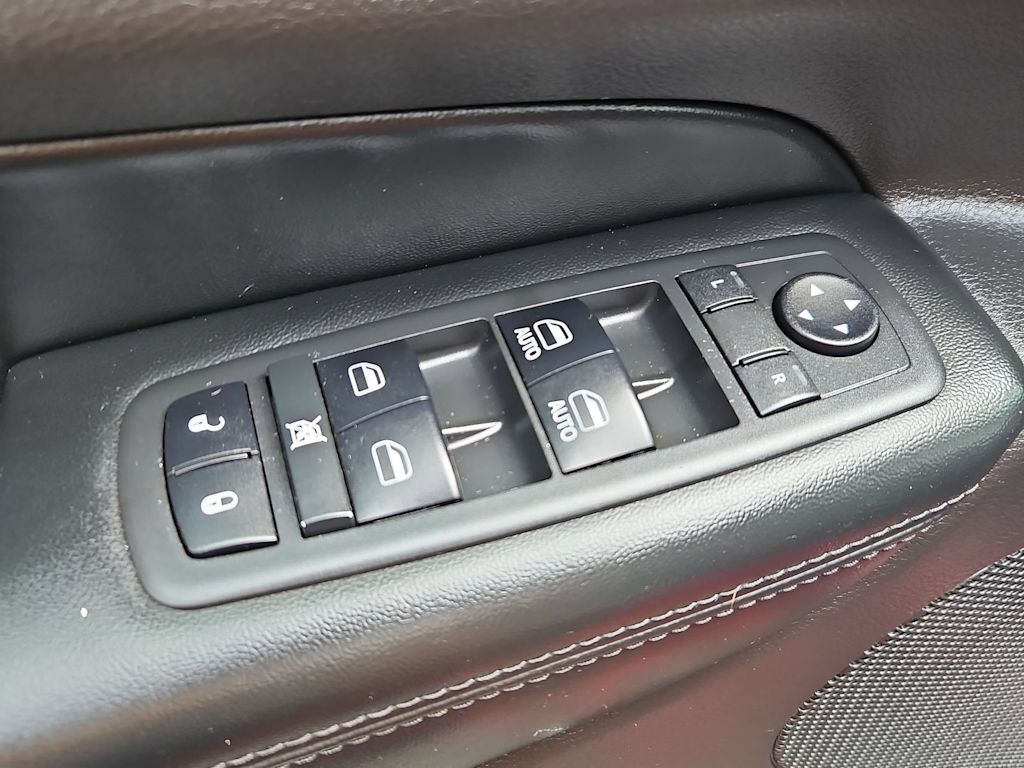 Thumbnail: 2018 Jeep Grand Cherokee - 26