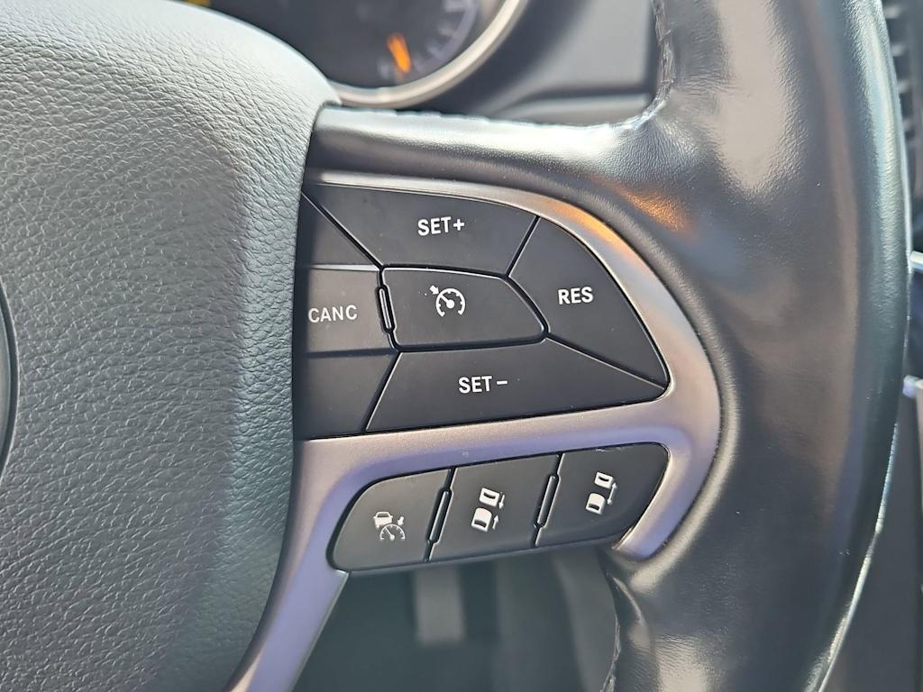 Thumbnail: 2020 Jeep Grand Cherokee - 31