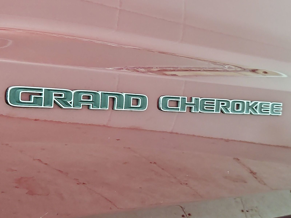 Thumbnail: 2020 Jeep Grand Cherokee - 7