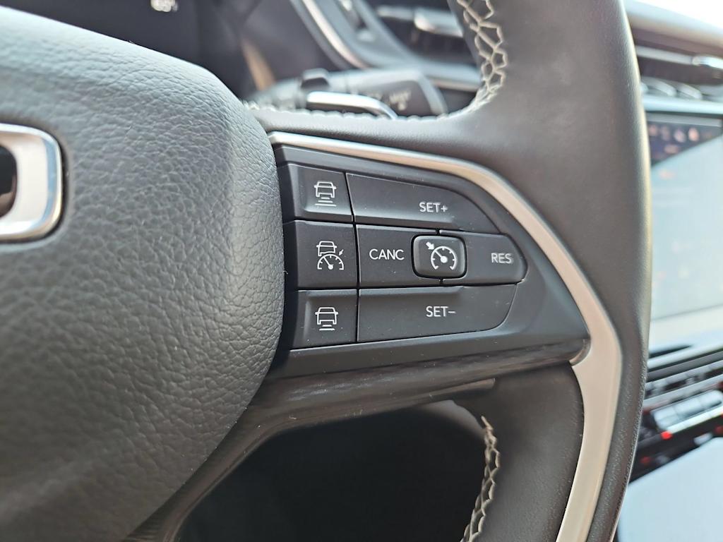 Thumbnail: 2023 Jeep Grand Cherokee - 30