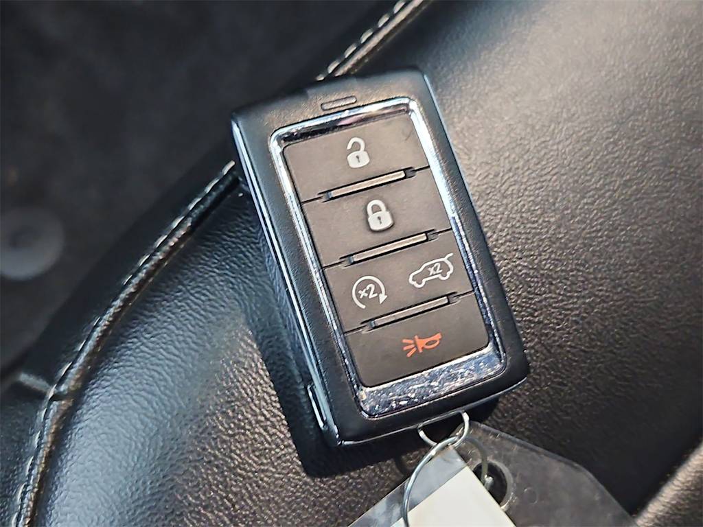 Thumbnail: 2023 Jeep Grand Cherokee - 19