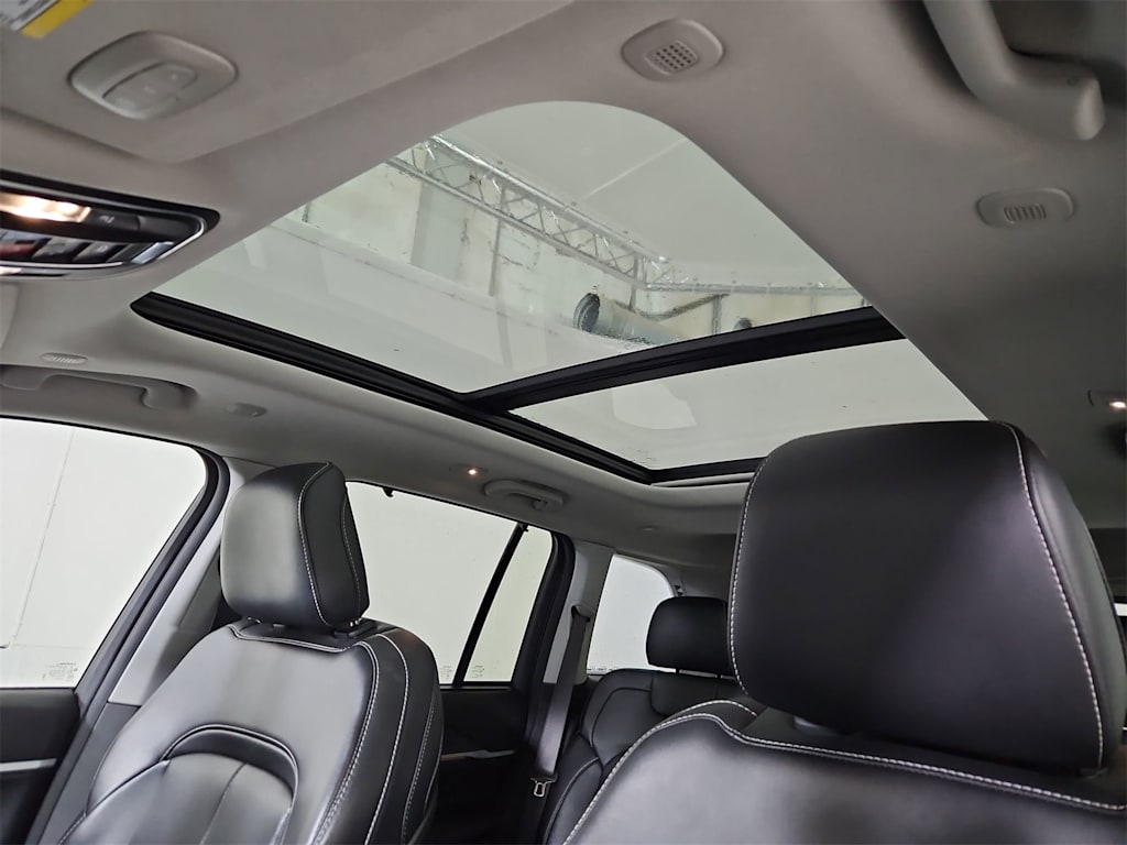 Thumbnail: 2023 Jeep Grand Cherokee - 27