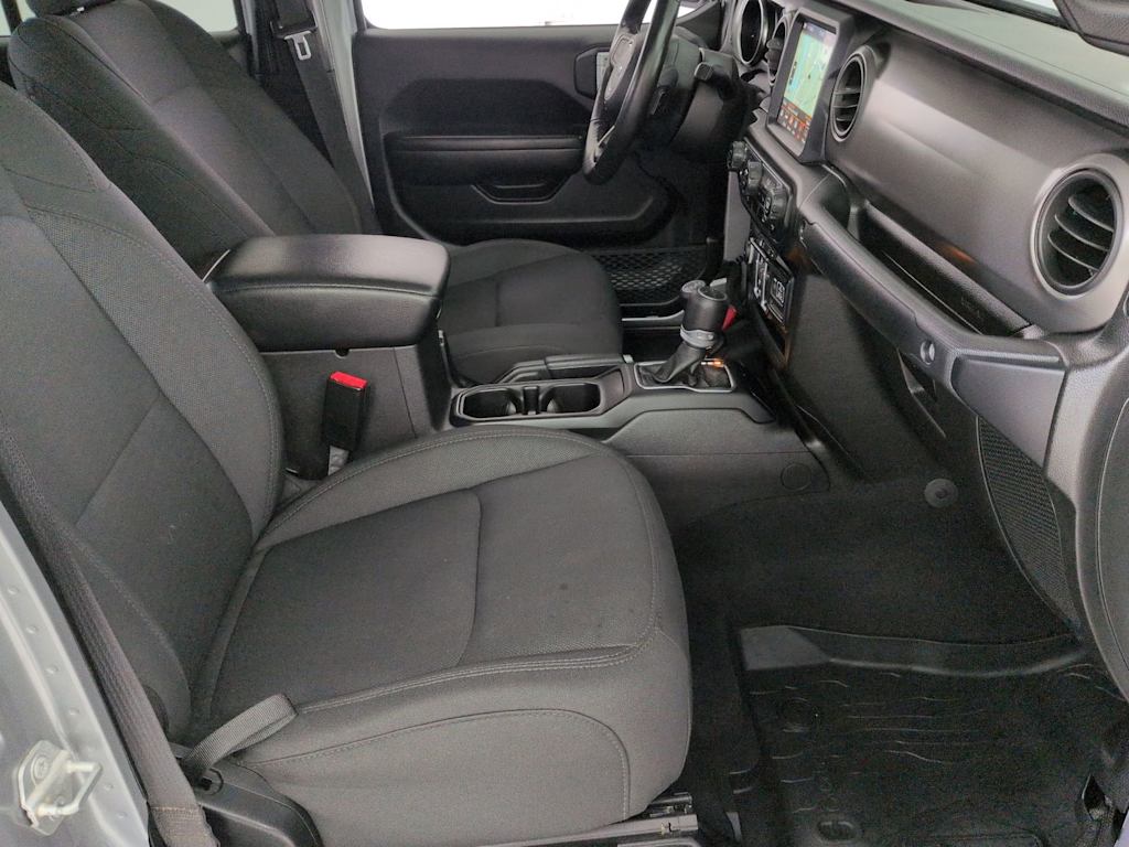 Thumbnail: 2021 Jeep Gladiator - 12