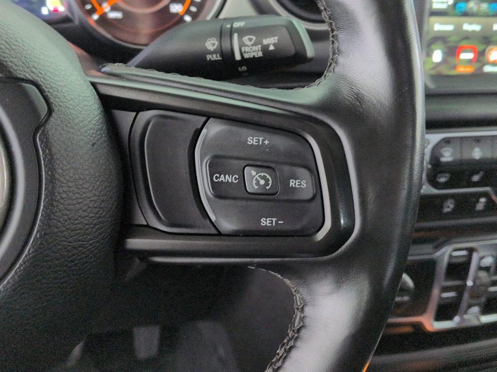 Thumbnail: 2021 Jeep Gladiator - 30