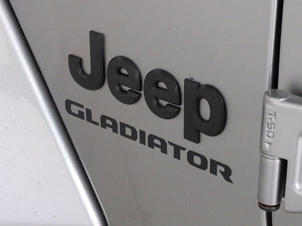 Thumbnail: 2021 Jeep Gladiator - 25