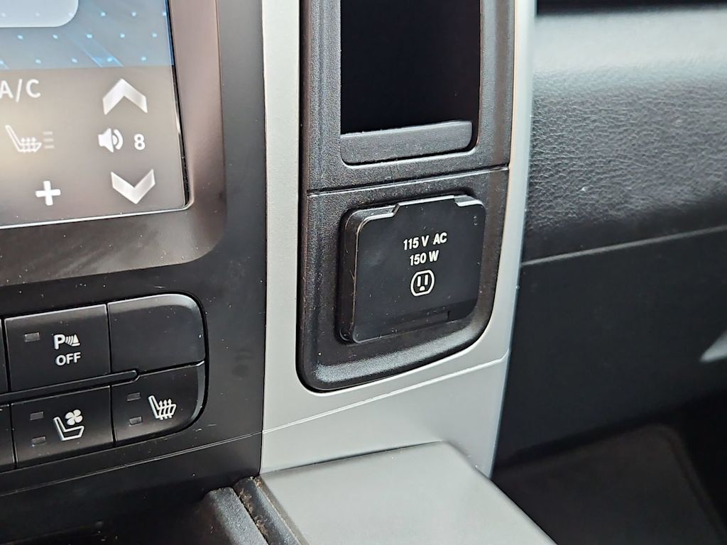 Thumbnail: 2013 RAM 1500 - 34