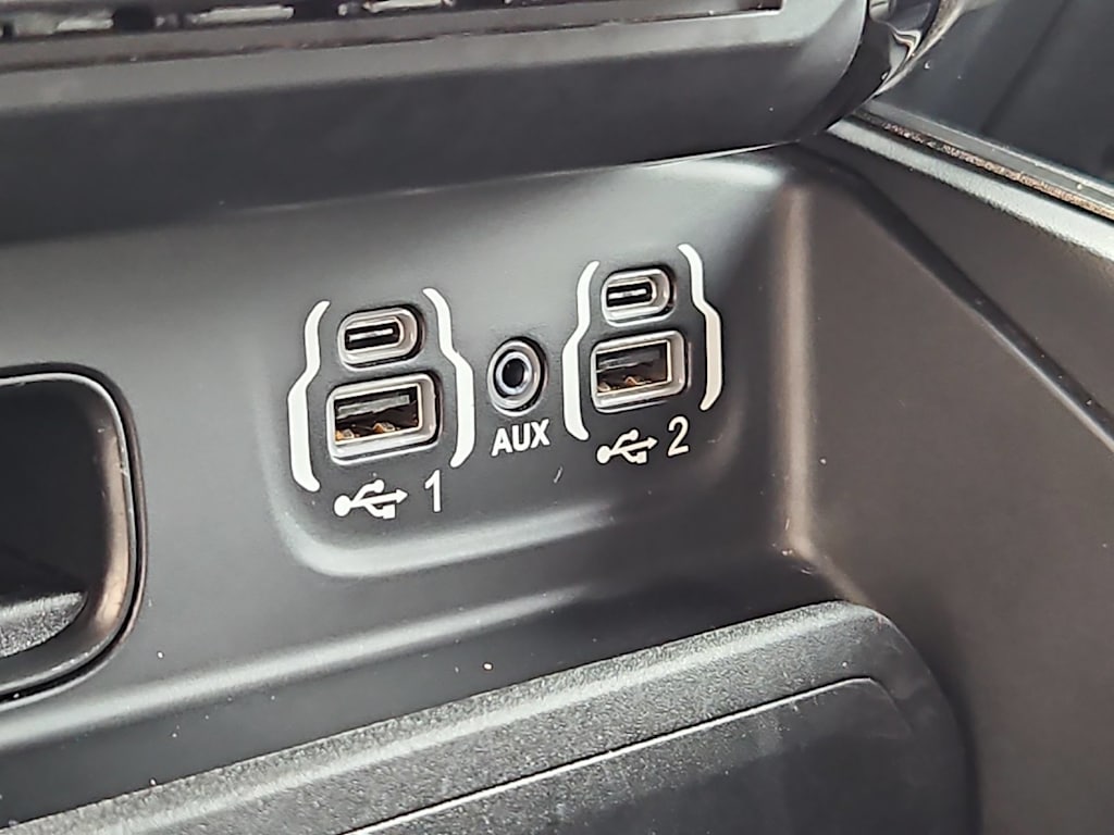 Thumbnail: 2021 RAM 1500 - 36