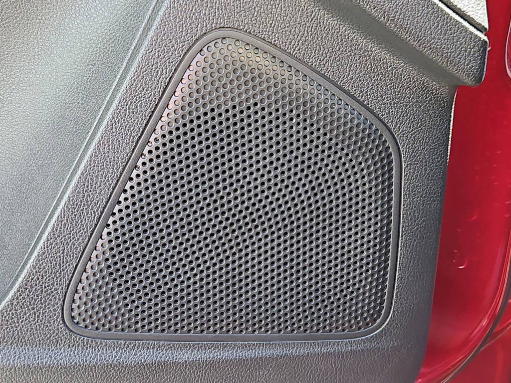Thumbnail: 2016 Ford Focus - 33