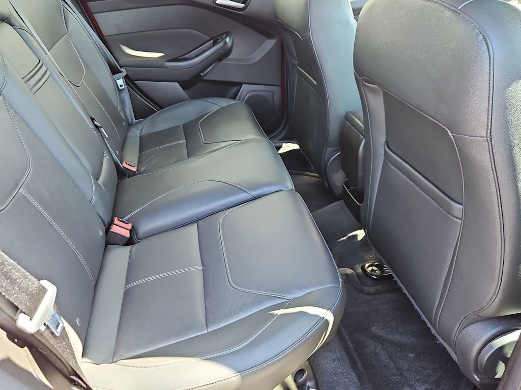 Thumbnail: 2016 Ford Focus - 28
