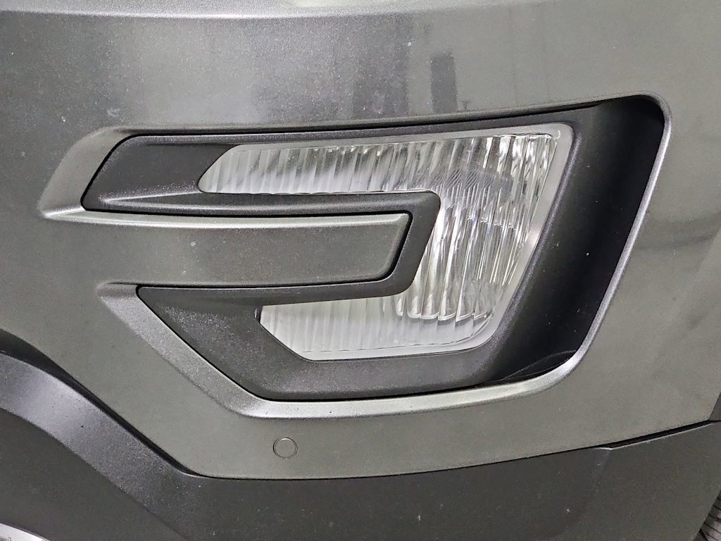 Thumbnail: 2017 Ford Explorer - 23