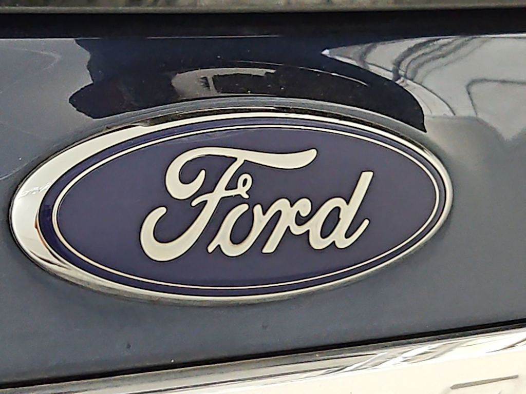 Thumbnail: 2017 Ford Explorer - 7