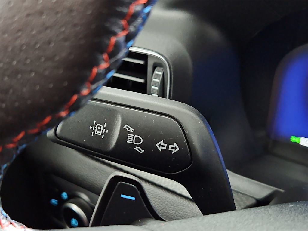 Thumbnail: 2023 Ford Explorer - 33