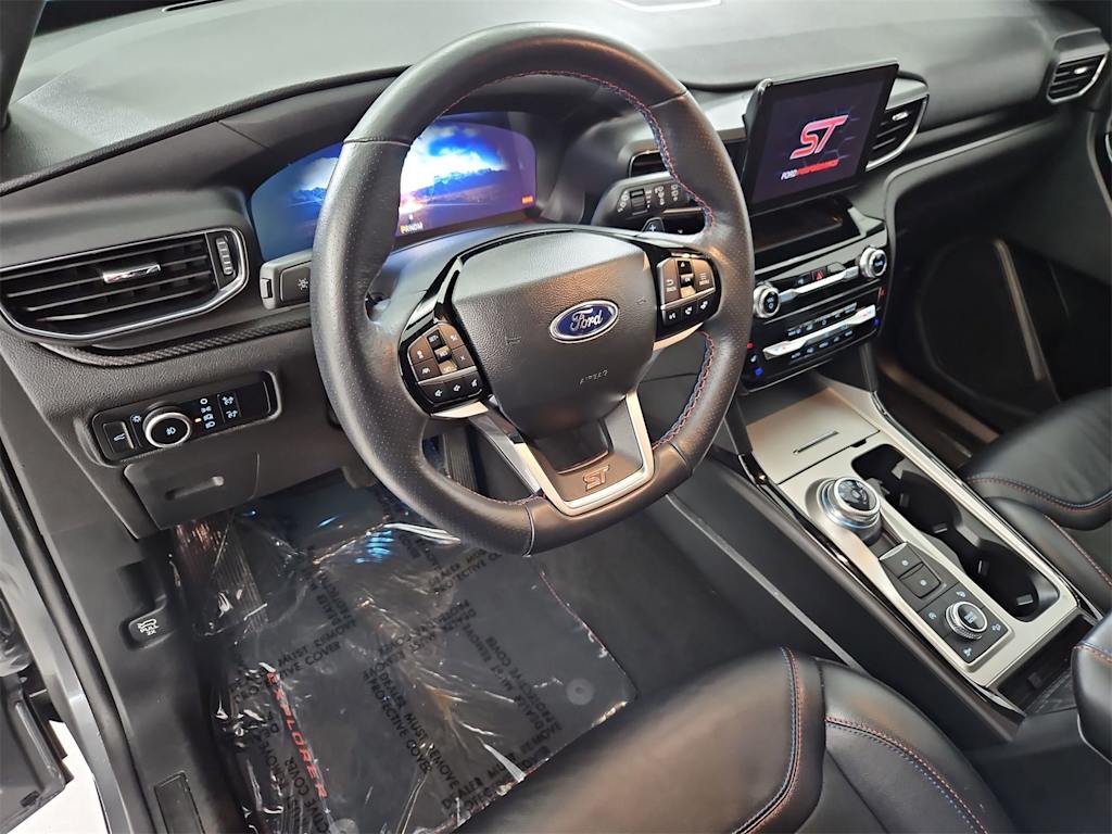 Thumbnail: 2023 Ford Explorer - 2