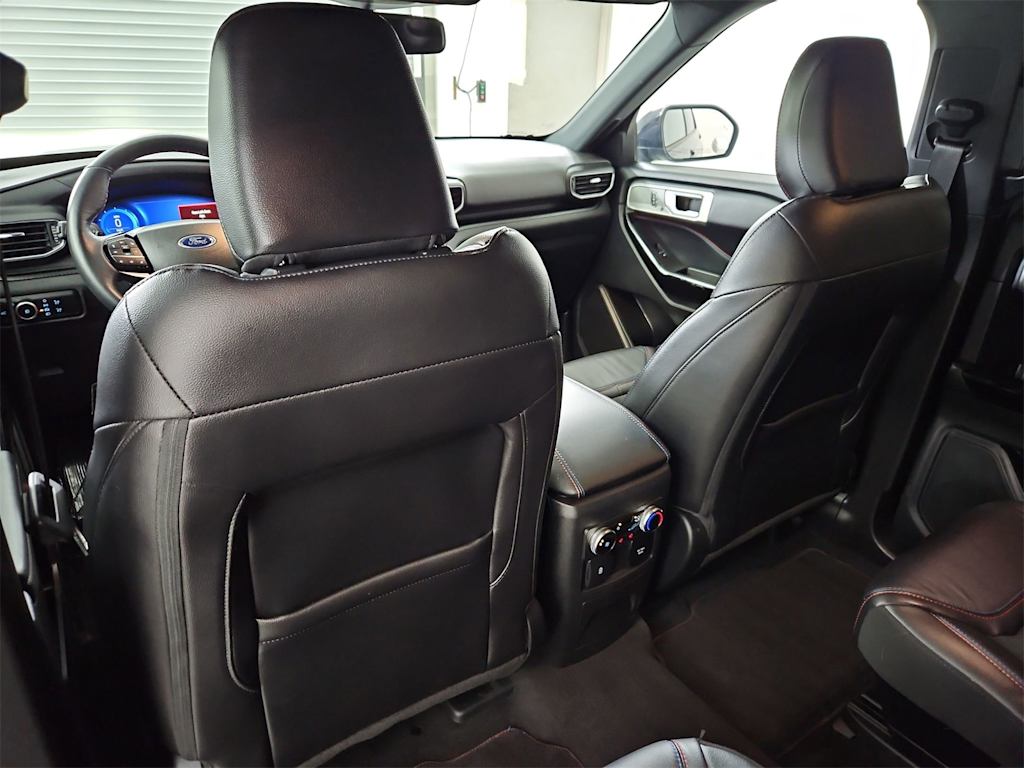 Thumbnail: 2023 Ford Explorer - 11