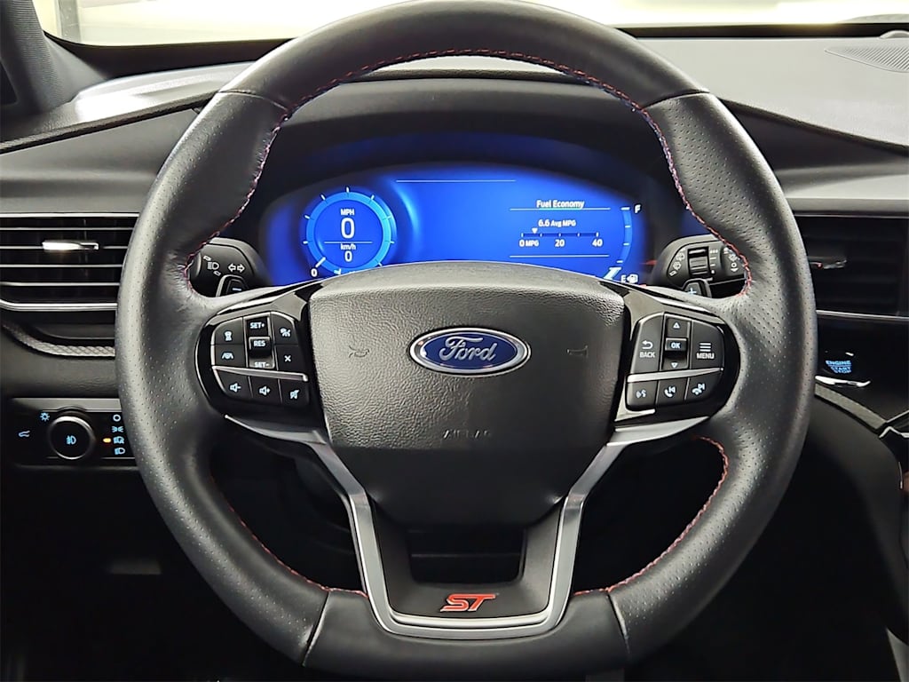 Thumbnail: 2023 Ford Explorer - 14