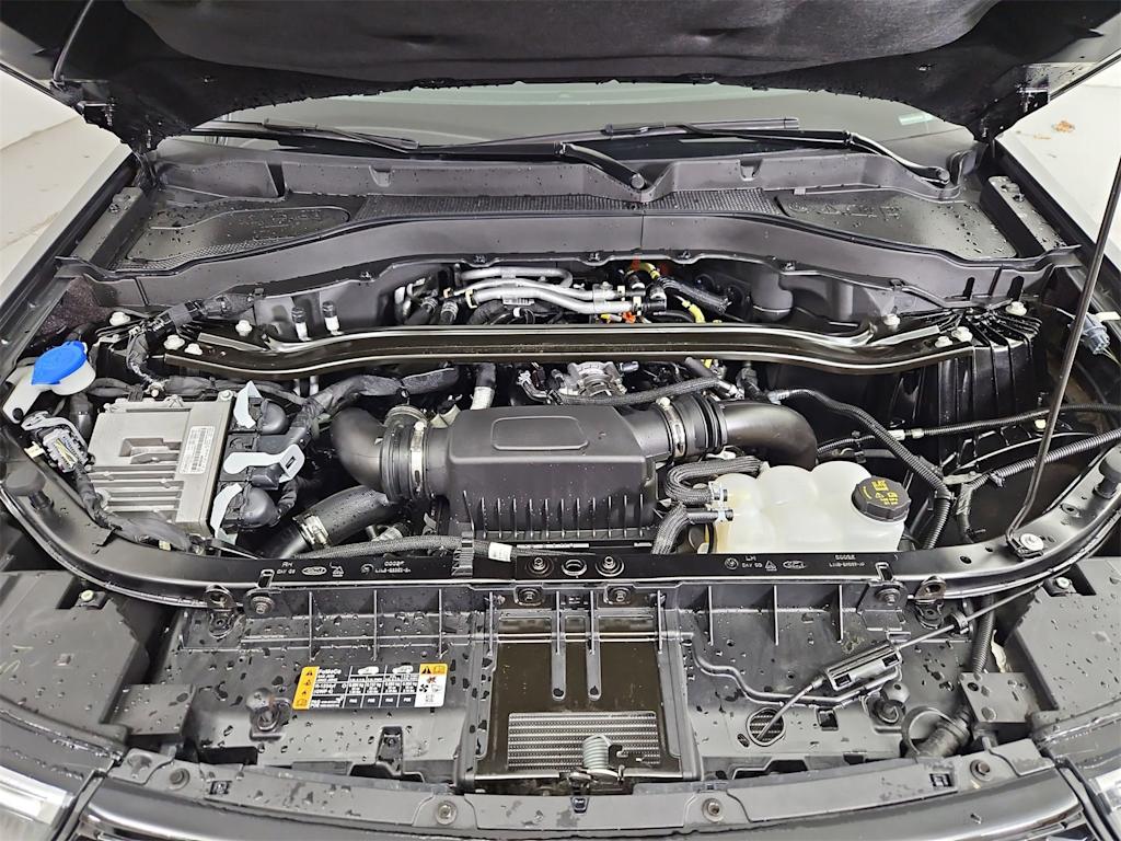 Thumbnail: 2023 Ford Explorer - 9