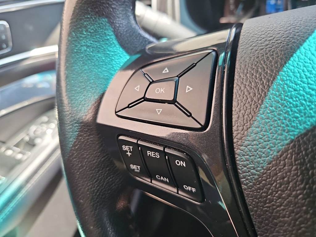 Thumbnail: 2017 Ford Explorer - 29