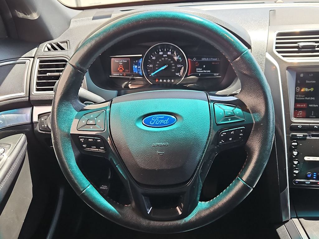 Thumbnail: 2017 Ford Explorer - 14