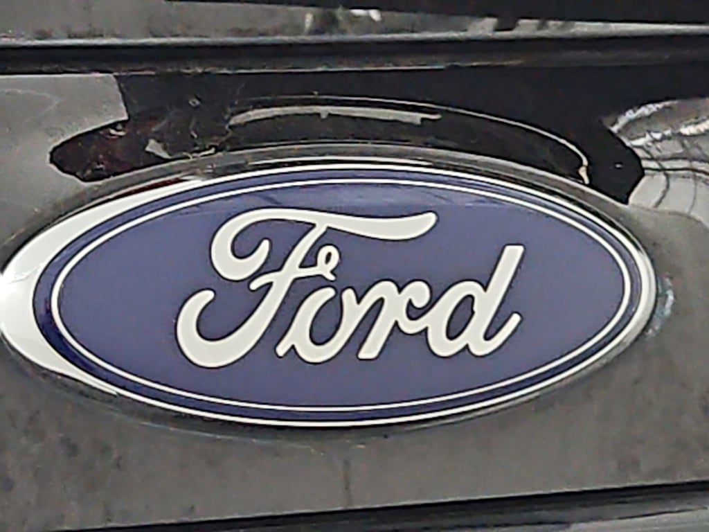 Thumbnail: 2017 Ford Explorer - 7