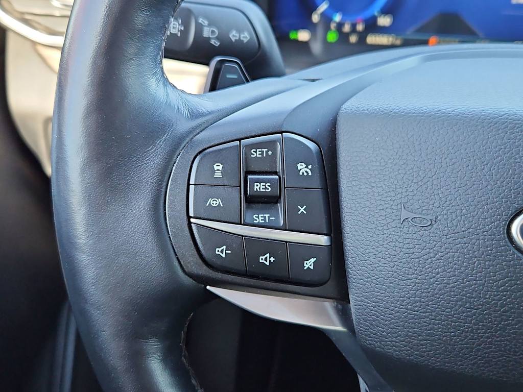 Thumbnail: 2020 Ford Explorer - 29