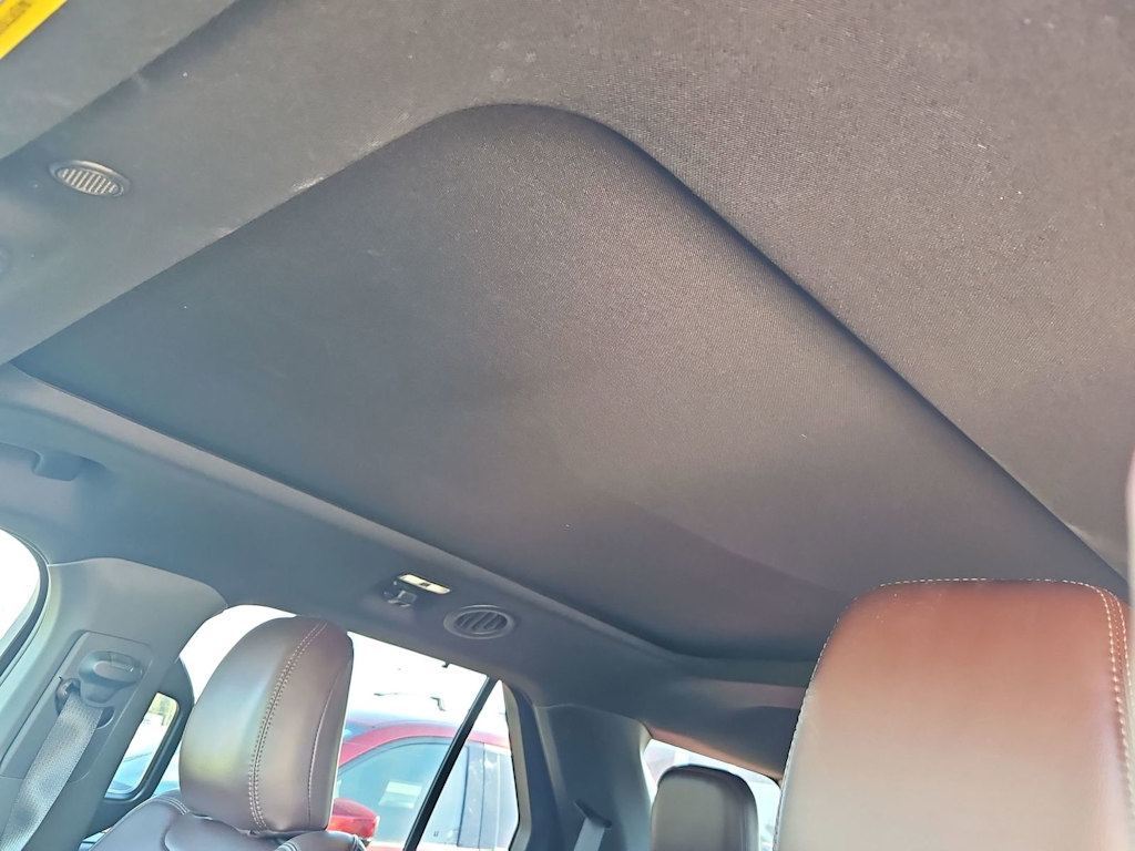 Thumbnail: 2020 Ford Explorer - 27