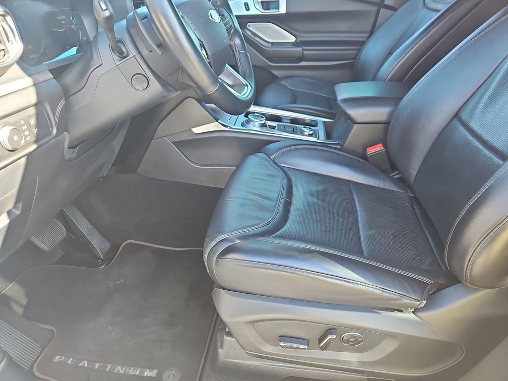 Thumbnail: 2020 Ford Explorer - 11