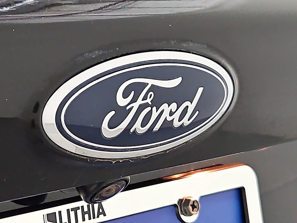 Thumbnail: 2017 Ford Escape - 7