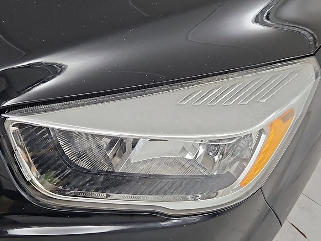 Thumbnail: 2017 Ford Escape - 24