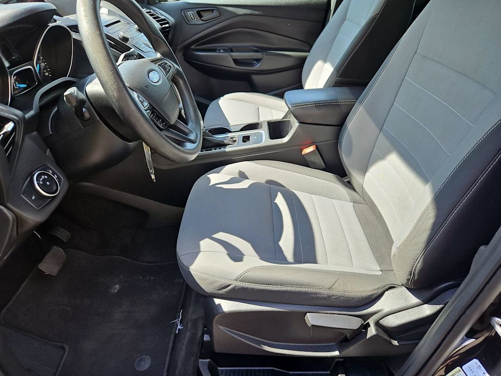 Thumbnail: 2017 Ford Escape - 11