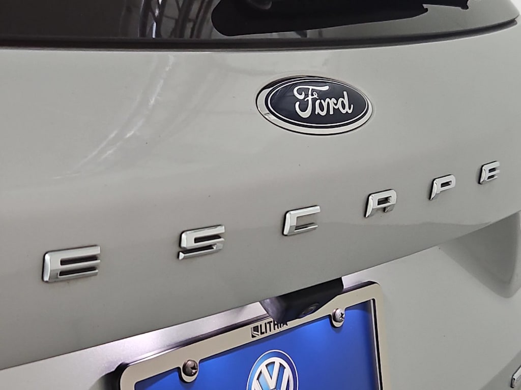 Thumbnail: 2020 Ford Escape - 22