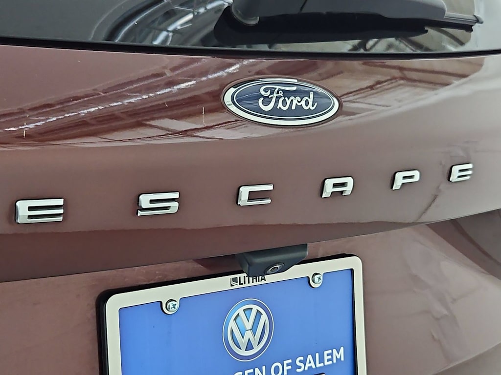 Thumbnail: 2021 Ford Escape - 25