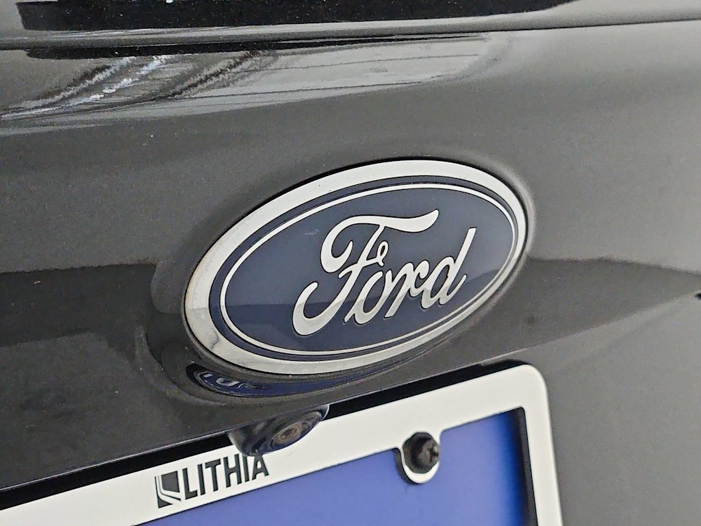 Thumbnail: 2017 Ford Escape - 24