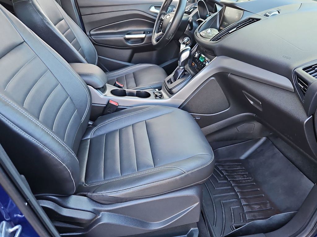 Thumbnail: 2015 Ford Escape - 12