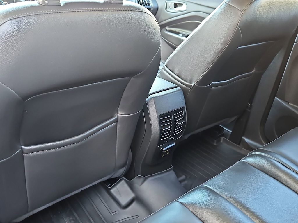 Thumbnail: 2015 Ford Escape - 27