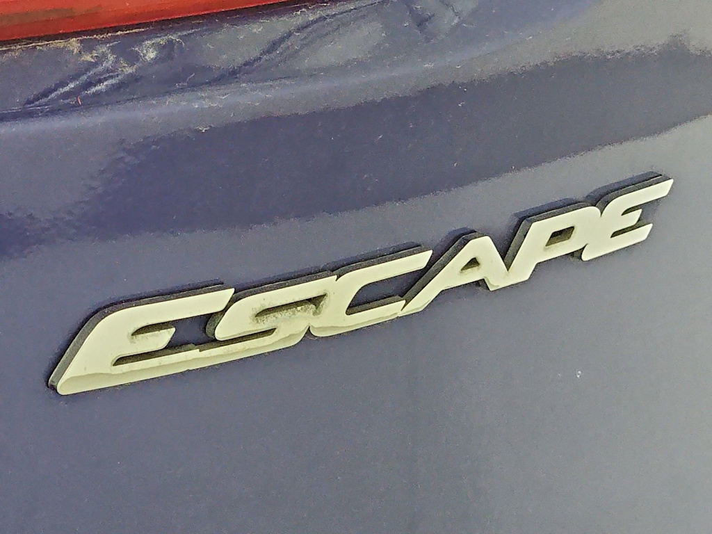 Thumbnail: 2015 Ford Escape - 25