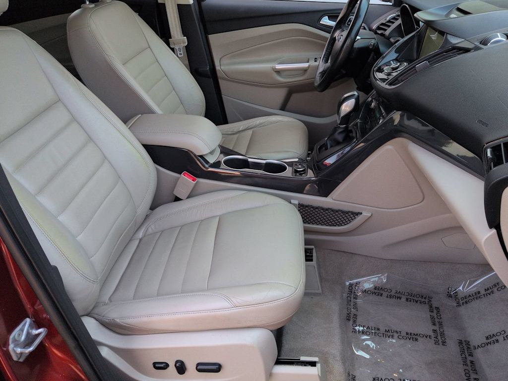 Thumbnail: 2016 Ford Escape - 12