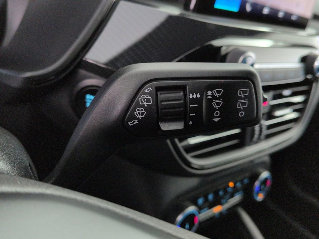 Thumbnail: 2025 Ford Escape - 30