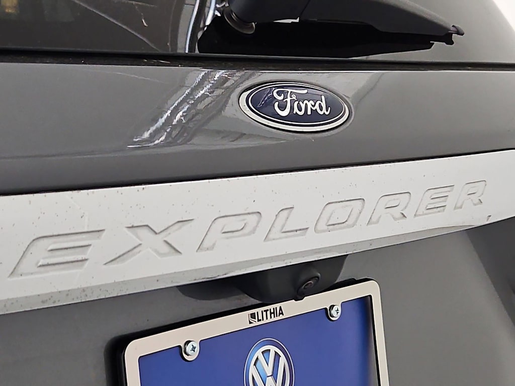 Thumbnail: 2022 Ford Explorer - 24